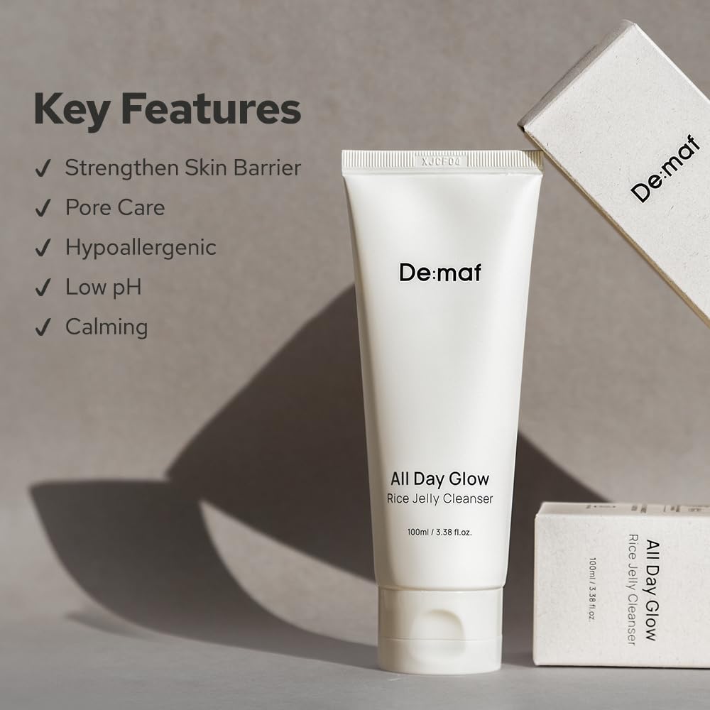 De:maf All Day Glow Rice Jelly Cleanser – texture crème riche, hydratante, idéale pour peau sensible.