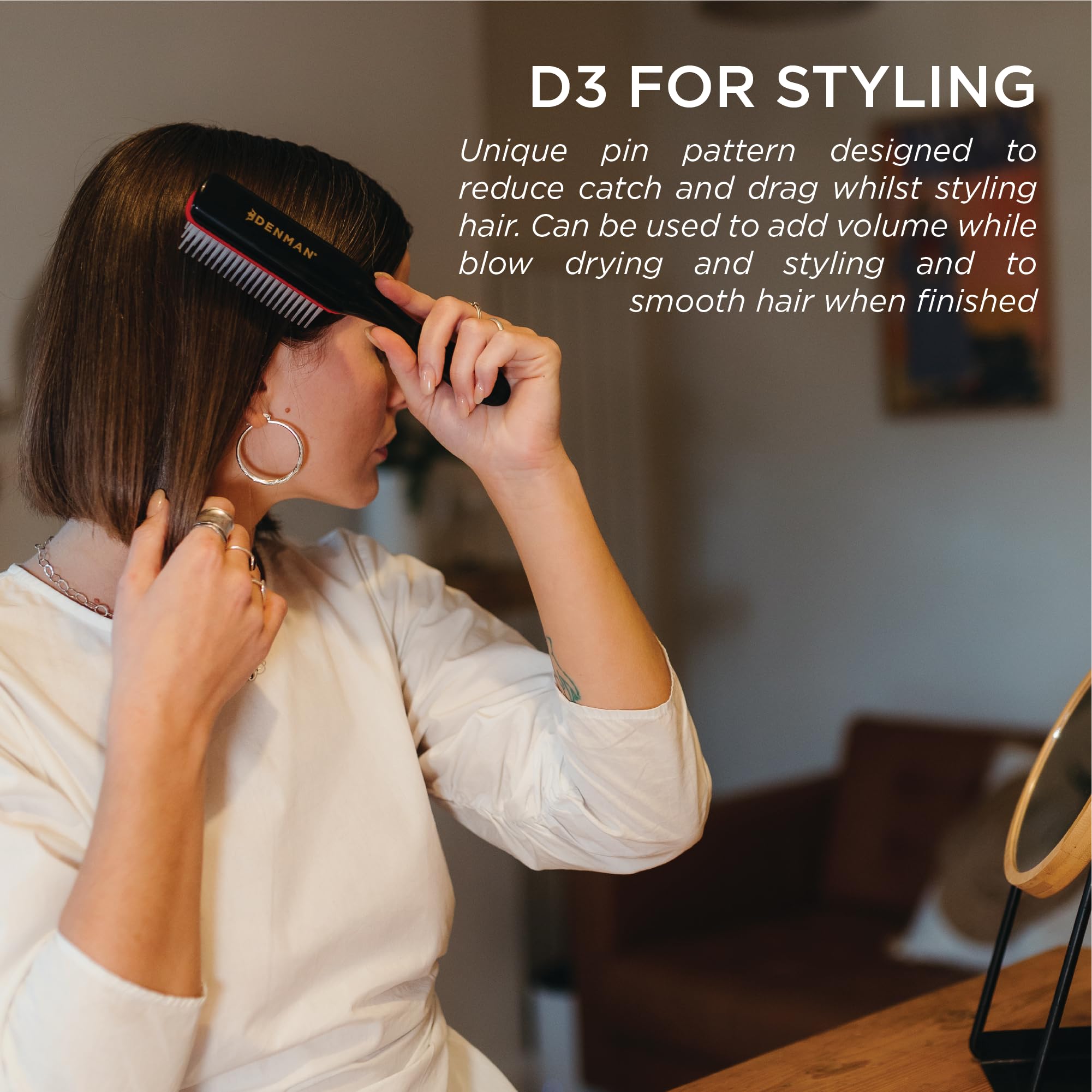 Denman D3, pad anti-statique et pins doux pour un fini lisse.