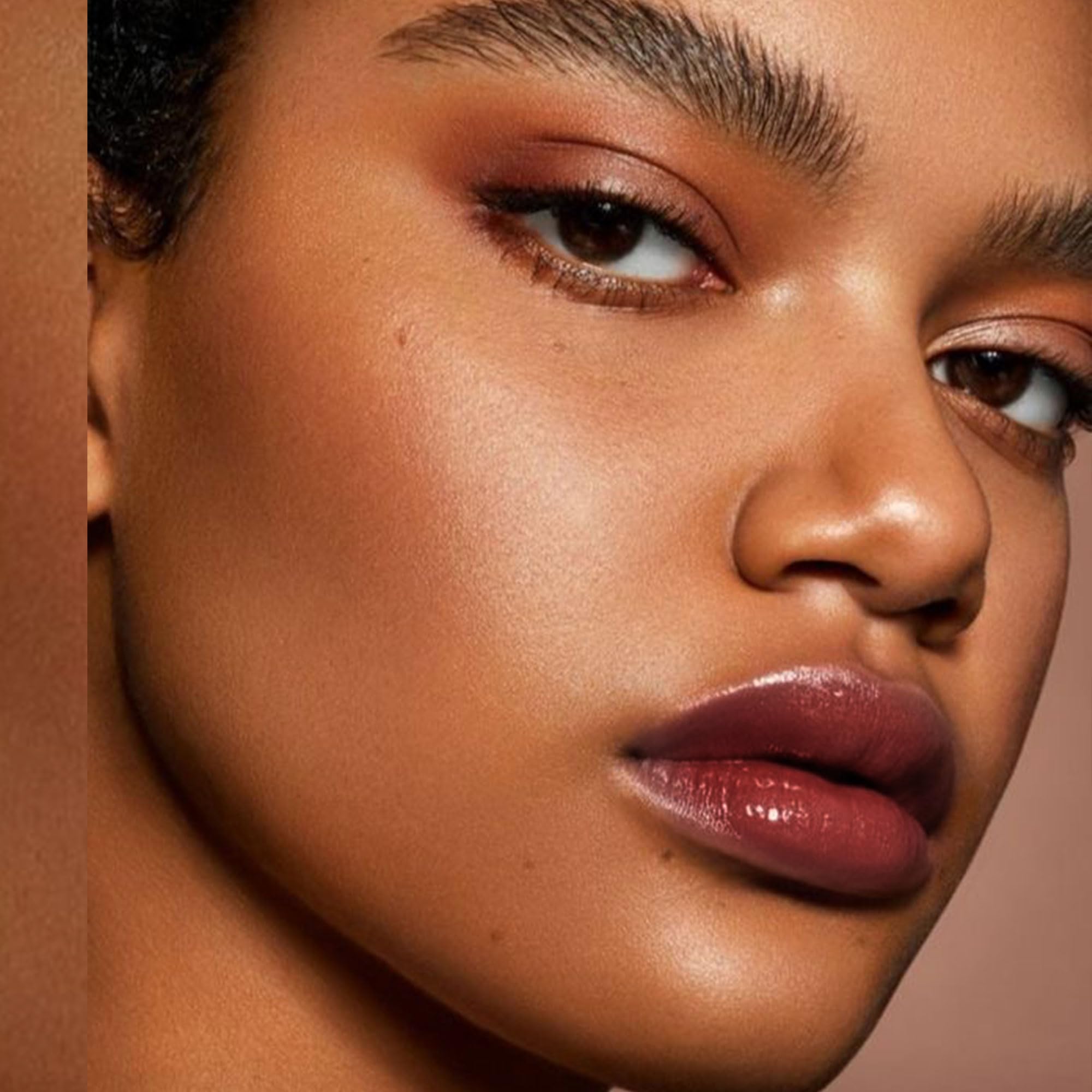 Depuplum DM65 Berry rouge à lèvres baies texture glissante et hydratante
