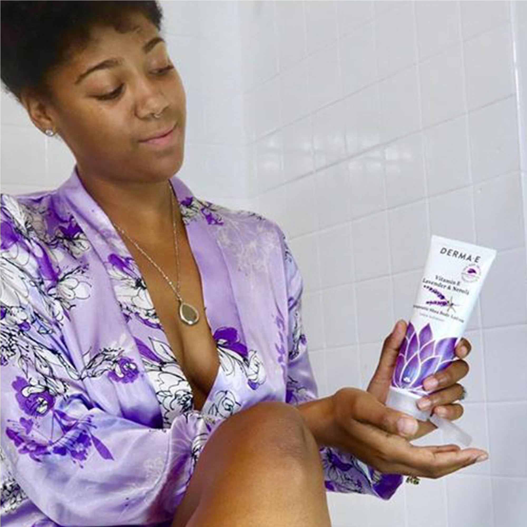 Derma E Lotion Corporelle Vitamine E Lavande Néroli – ingrédients nourrissants Aloe Vera et Beurre de Karité