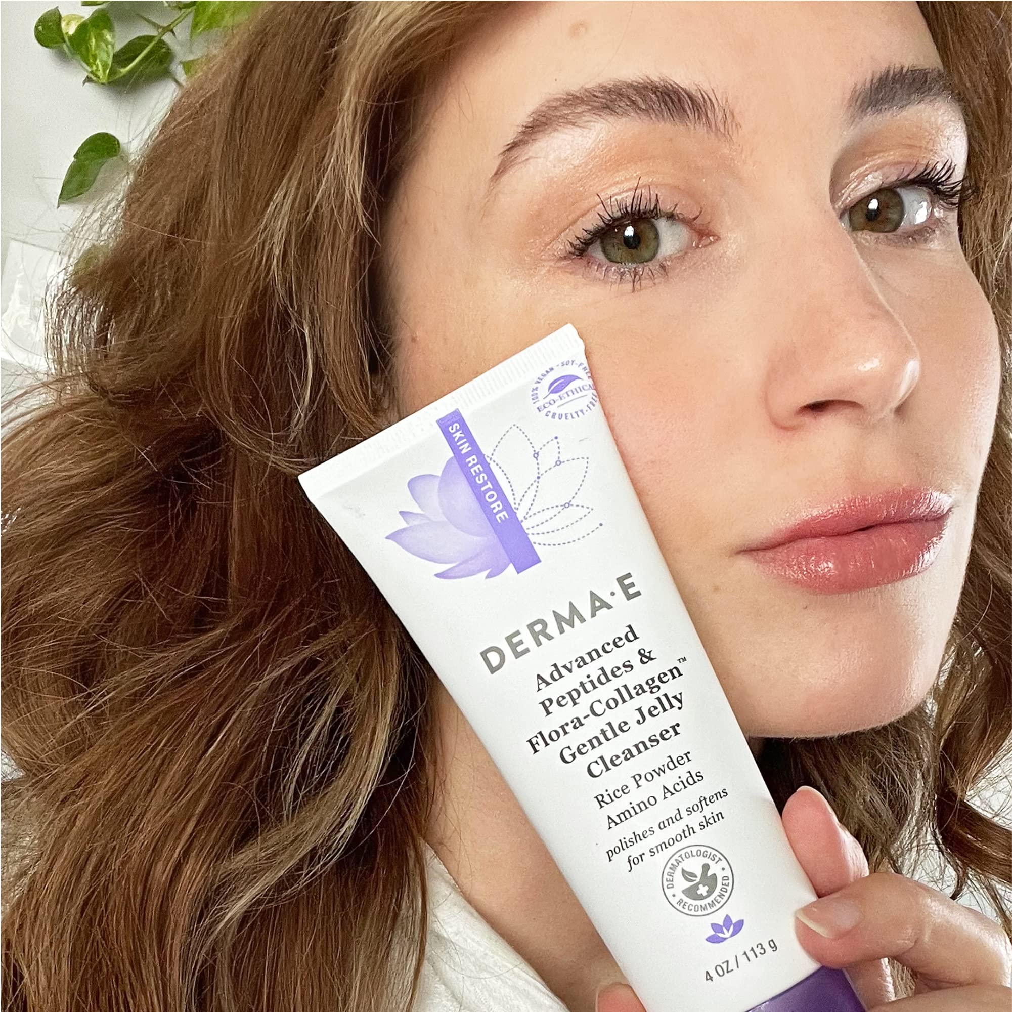 Derma E routine matin et soir, massage doux pour peau propre et nourrie.