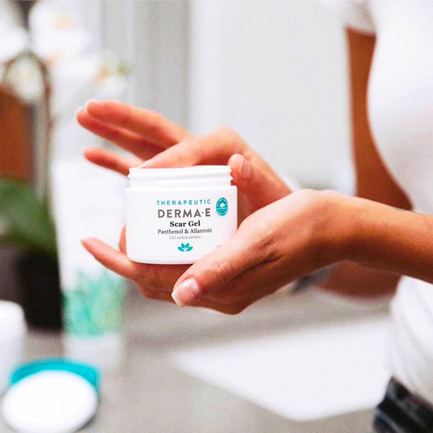 Emballage recyclable et éthique de Derma E Scar Gel
