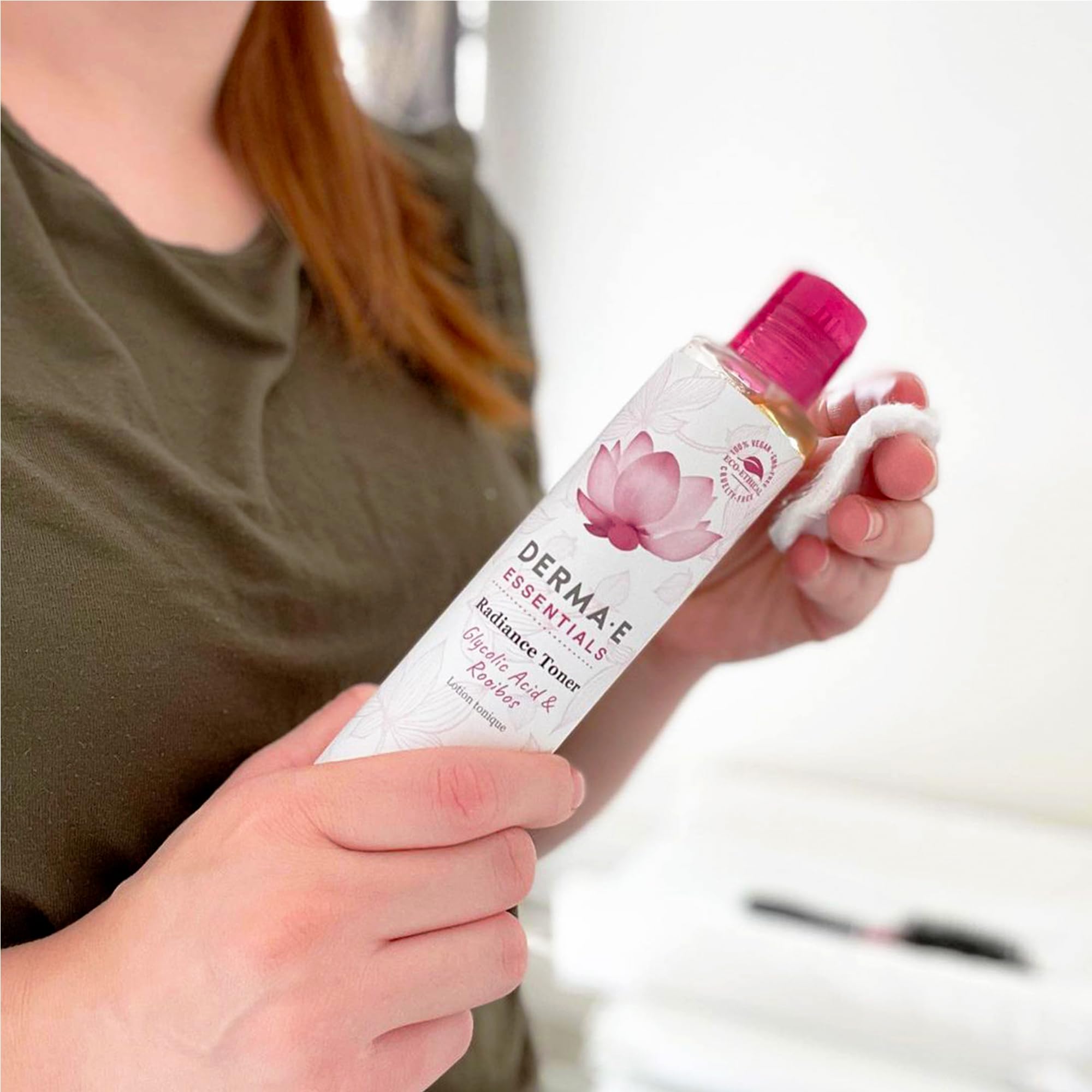 Tonique DERMA E Éclat teint uniforme et lumineux