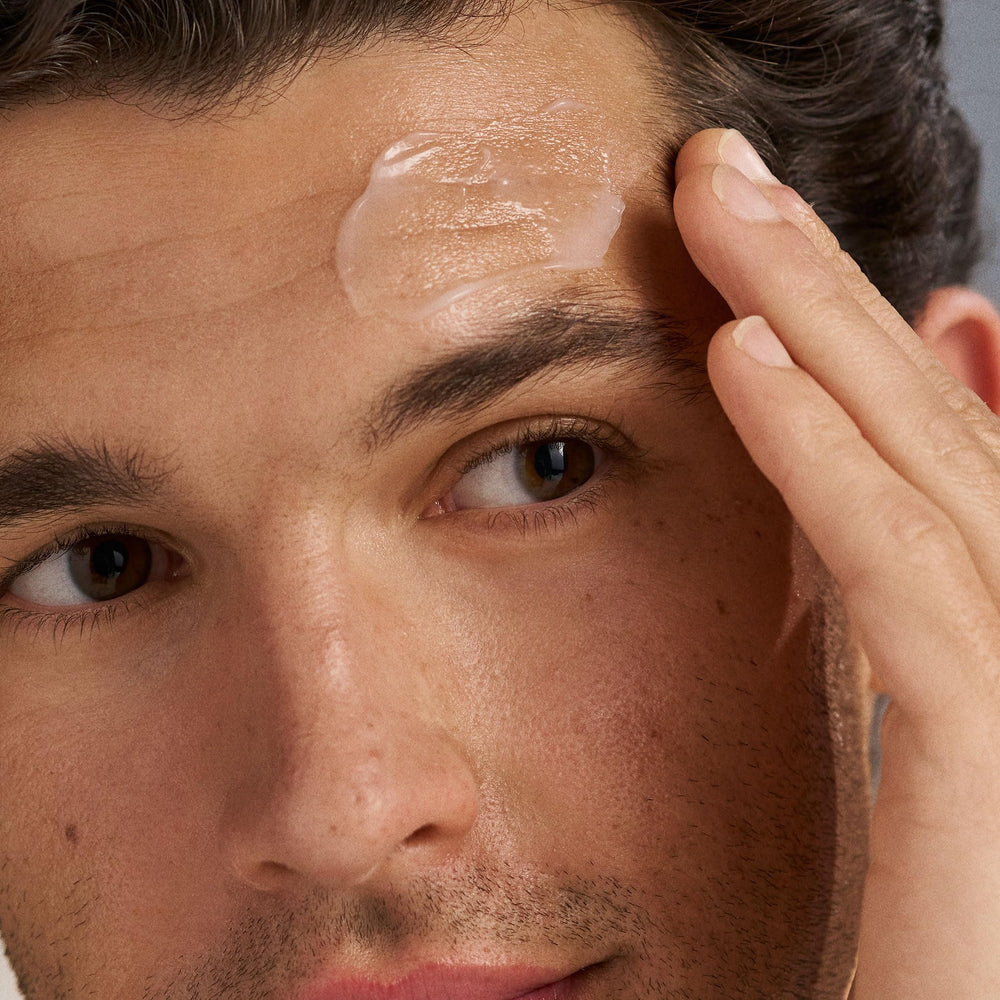 Dermalogica Calm Water Gel — rituel quotidien: application légère qui forme une barrière protectrice.