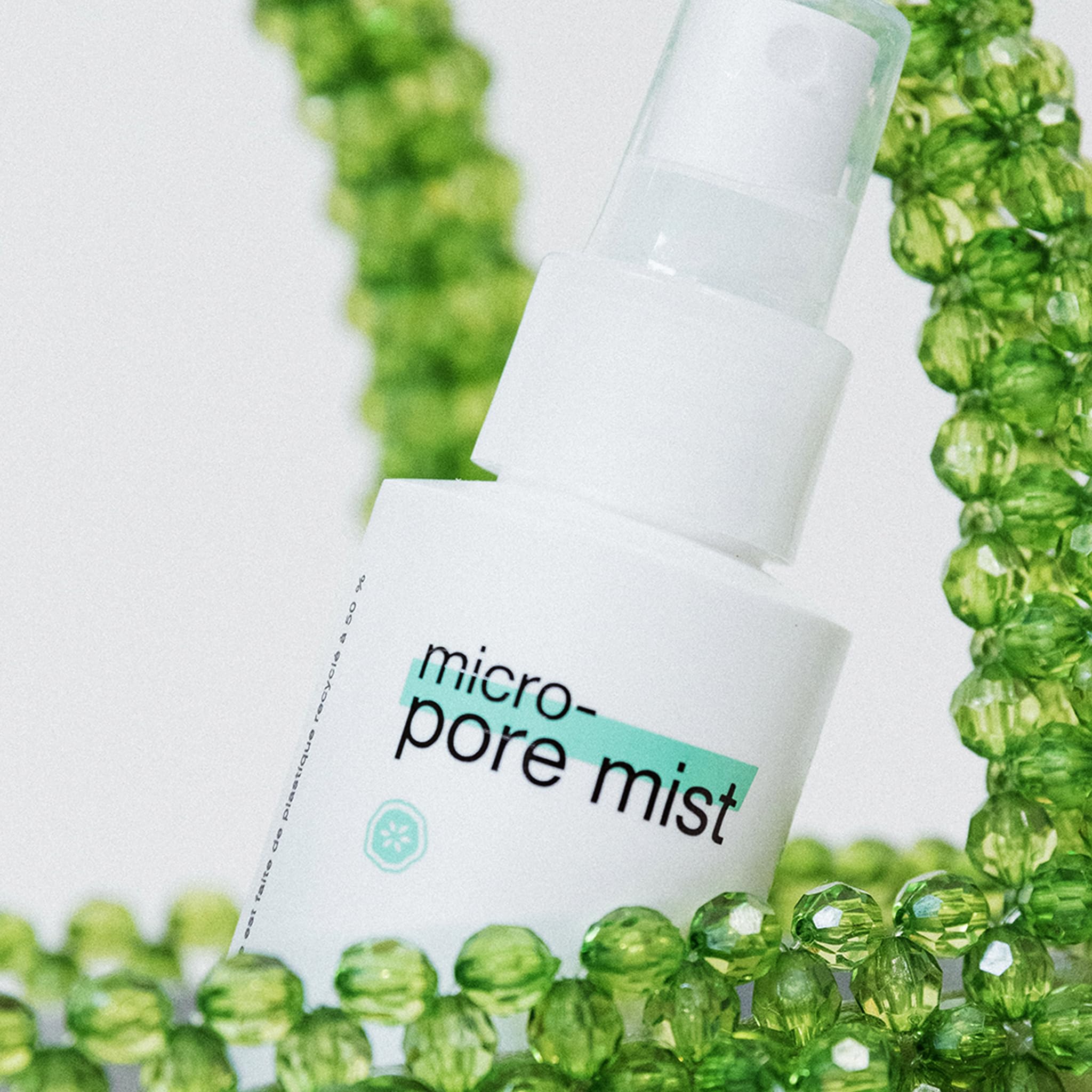 Dermalogica Clear Start Micro-Pore Mist au concombre, rafraîchit et revitalise la peau.