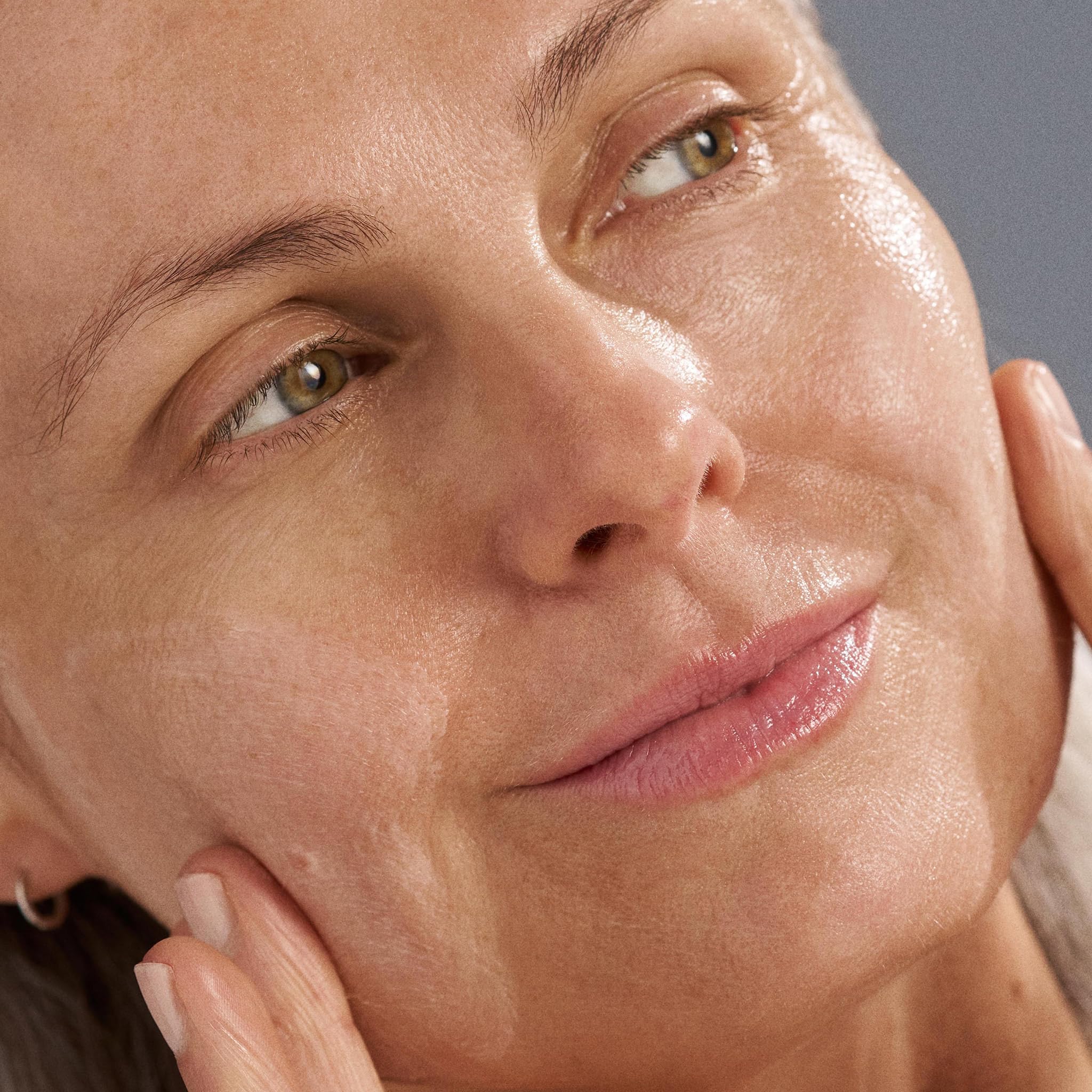 Dermalogica Intensive Moisture Balance – prébiotique chlorelle pour équilibre cutané.