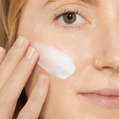 Dermalogica Porescreen SPF40 – Raffine les pores avec une touche légère et soyeuse.