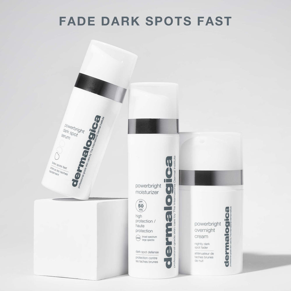 Application nocturne facile sur le visage et le cou.