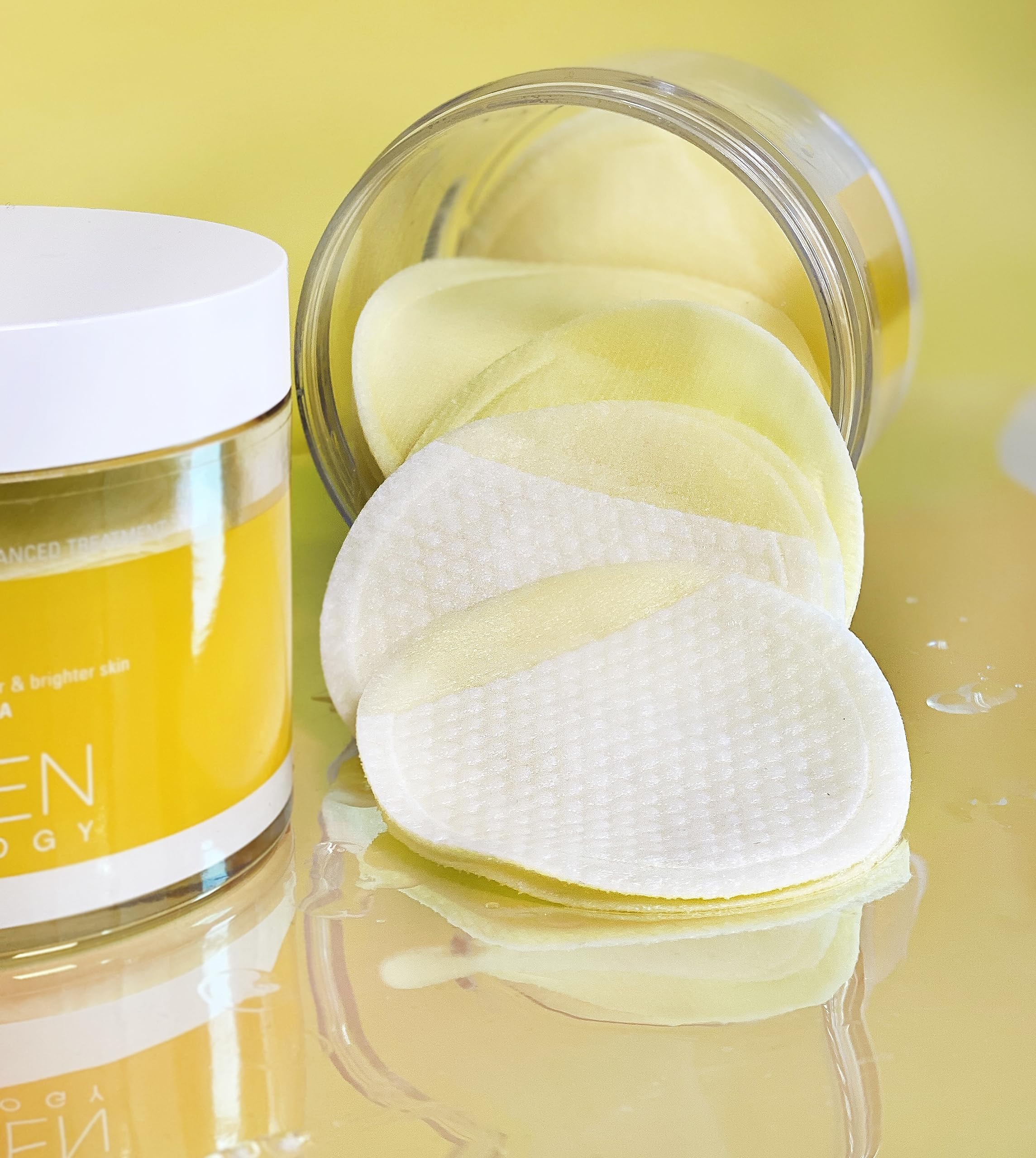 DERMALOGY Bio-Peel Brillance Peau: teint éclatant et frais.
