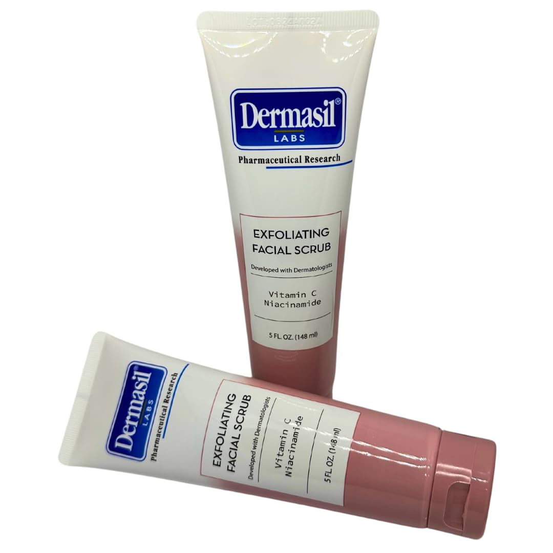 Dermasil gommage visage vitamine C et niacinamide, exfolie en douceur pour une peau éclatante.
