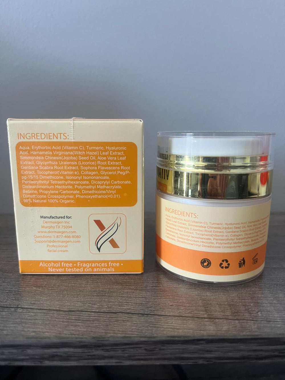 DERMAXGEN Application matin et soir pour une routine hydratante polyvalente.