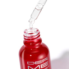 Application douce du Sérum Dermelect Nuit avant le coucher.