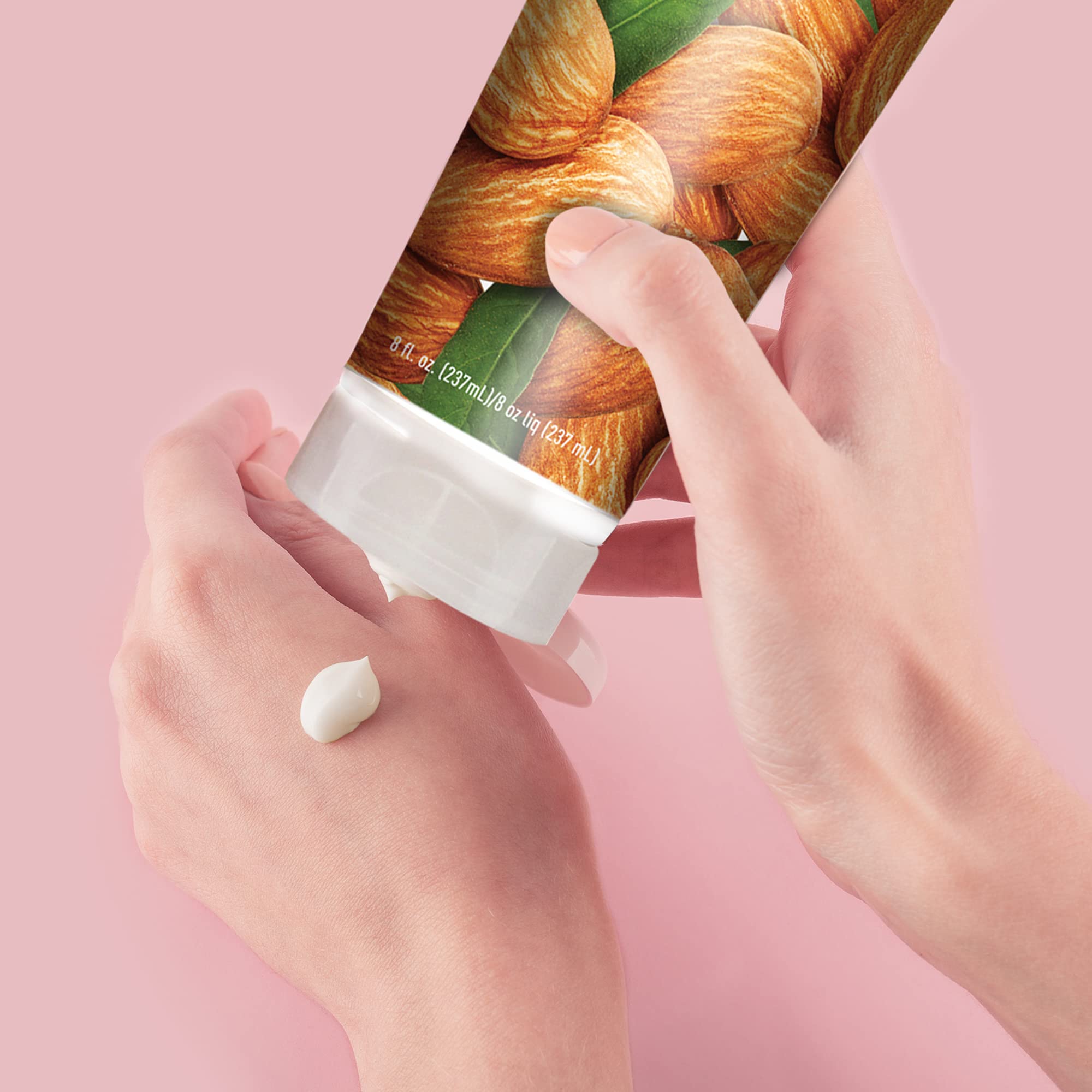 Application facile de la lotion Desert Essence sur peau sèche