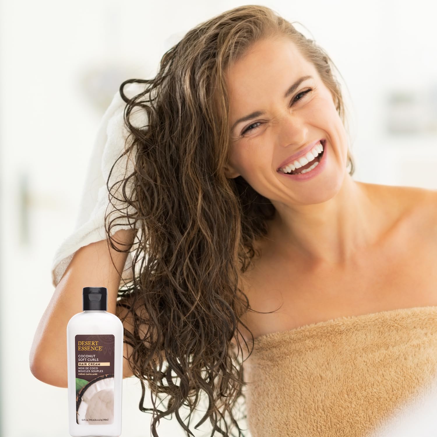 Desert Essence Coconut Soft Curls, extraits de cactus et agave pour hydratation durable.