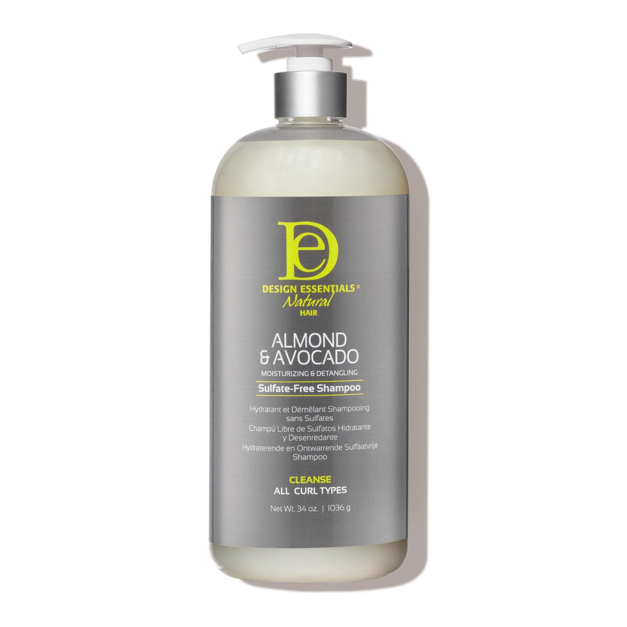Design Essentials Shampoing amande et avocat: bouteille prête pour hydrater les cheveux.