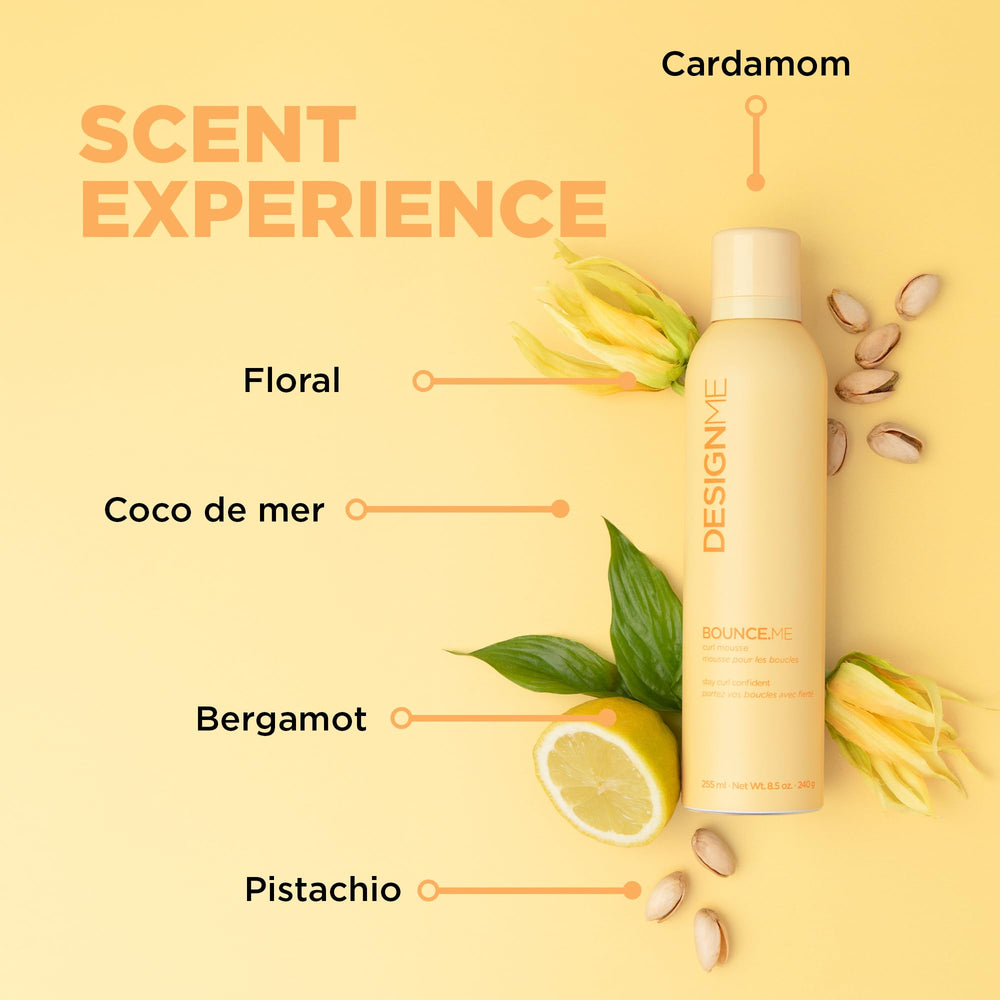 Routine simple pour cheveux longs et bouclés.