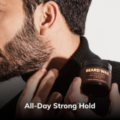 Application facile de la cire à barbe Detroit Grooming Co. pour une tenue stable.