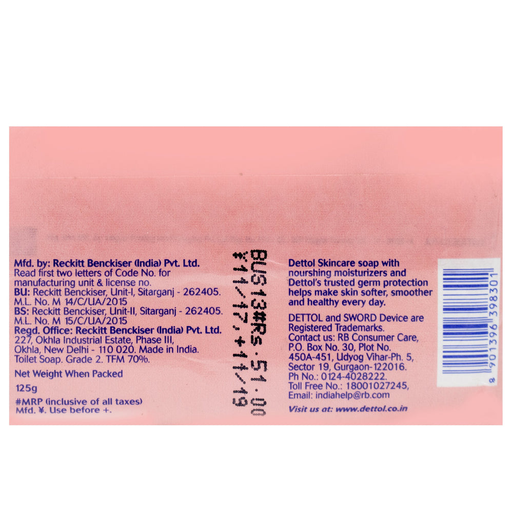 Dettol savon mousse épaisse 125g : mousse généreuse pour une douche agréable.