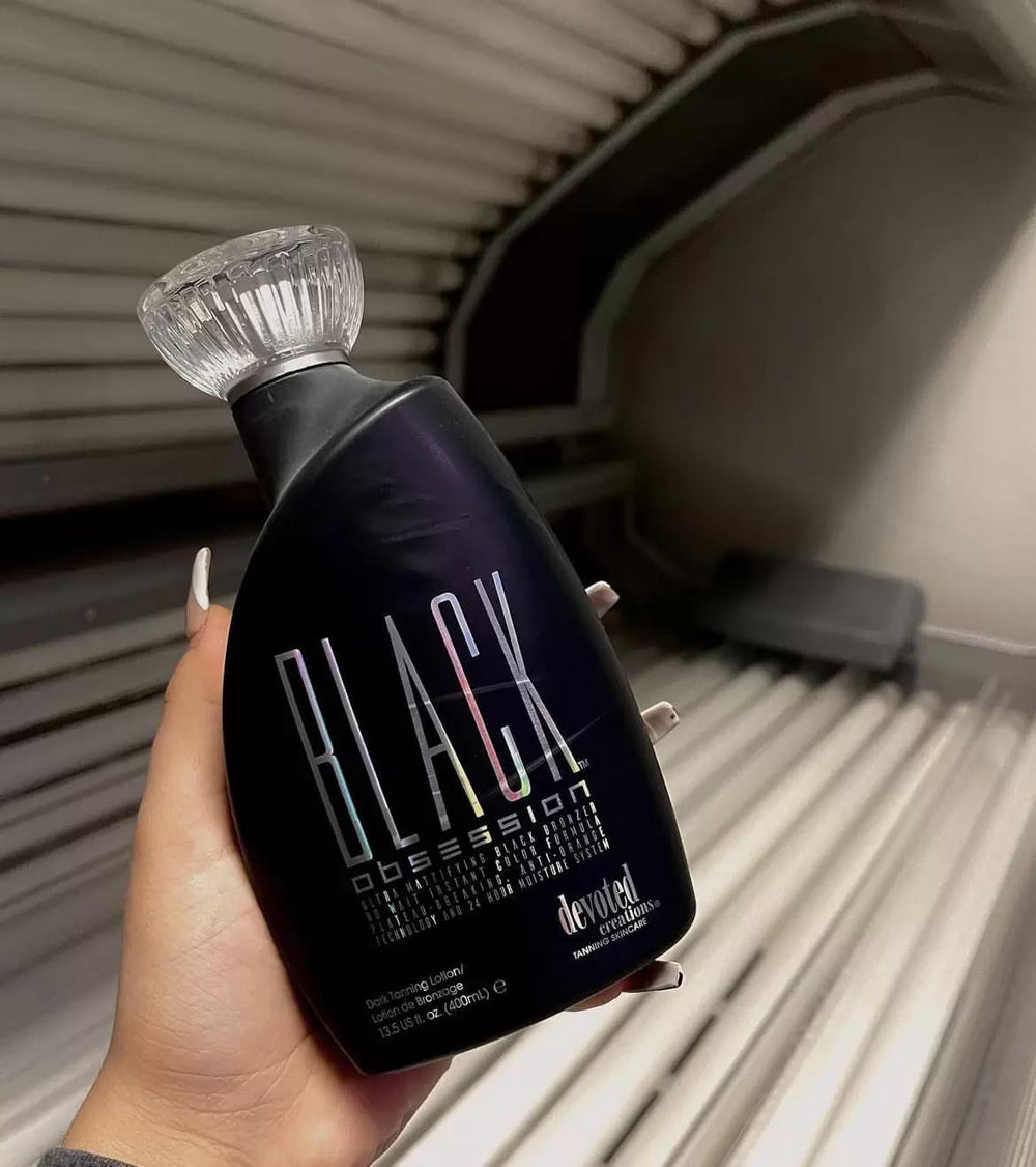 Blue Tansy neutralisant les teintes orange pour un bronzage plus profond.