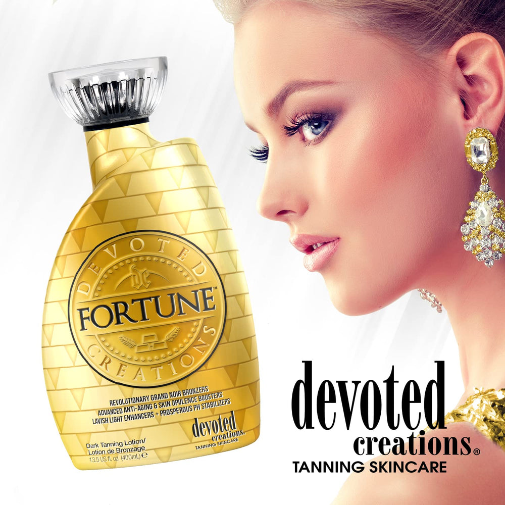 Fortune Bronzer Devoted Creations, pH équilibré favorisant une absorption lumineuse et confortable.