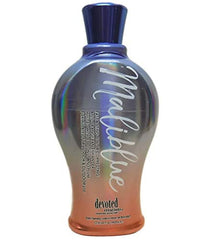Devoted Creations Maliblue, bouteille-bronzage rapide, application légère et hydratante pour un teint naturel.