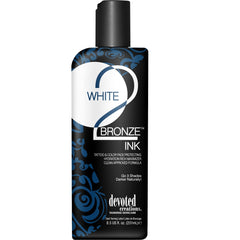 Devoted Creations White 2 Bronze Ink protège les tatouages et soutient un bronzage uniforme.