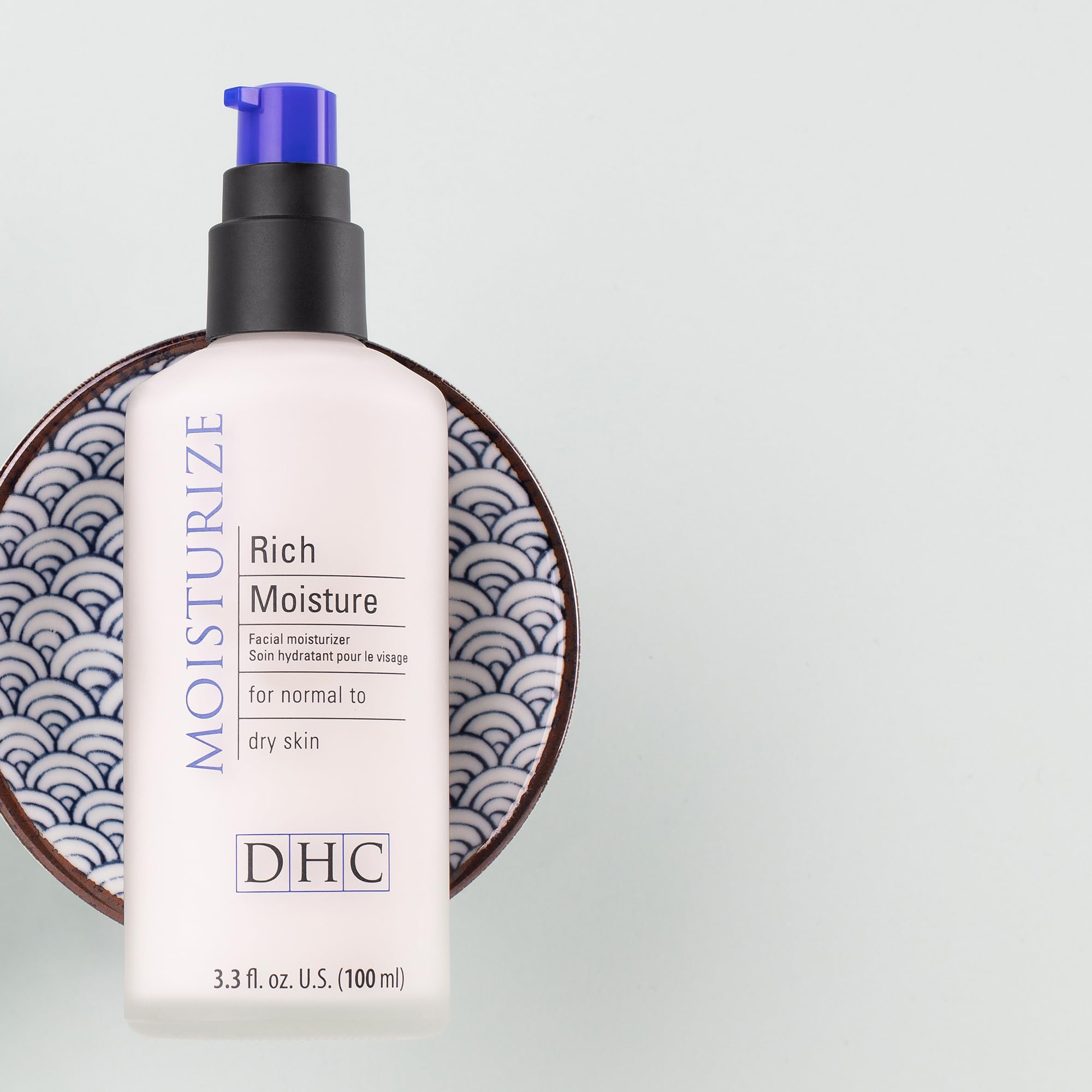 dhc-rich-moisture offre une formule legere et non grasse pour le confort quotidien