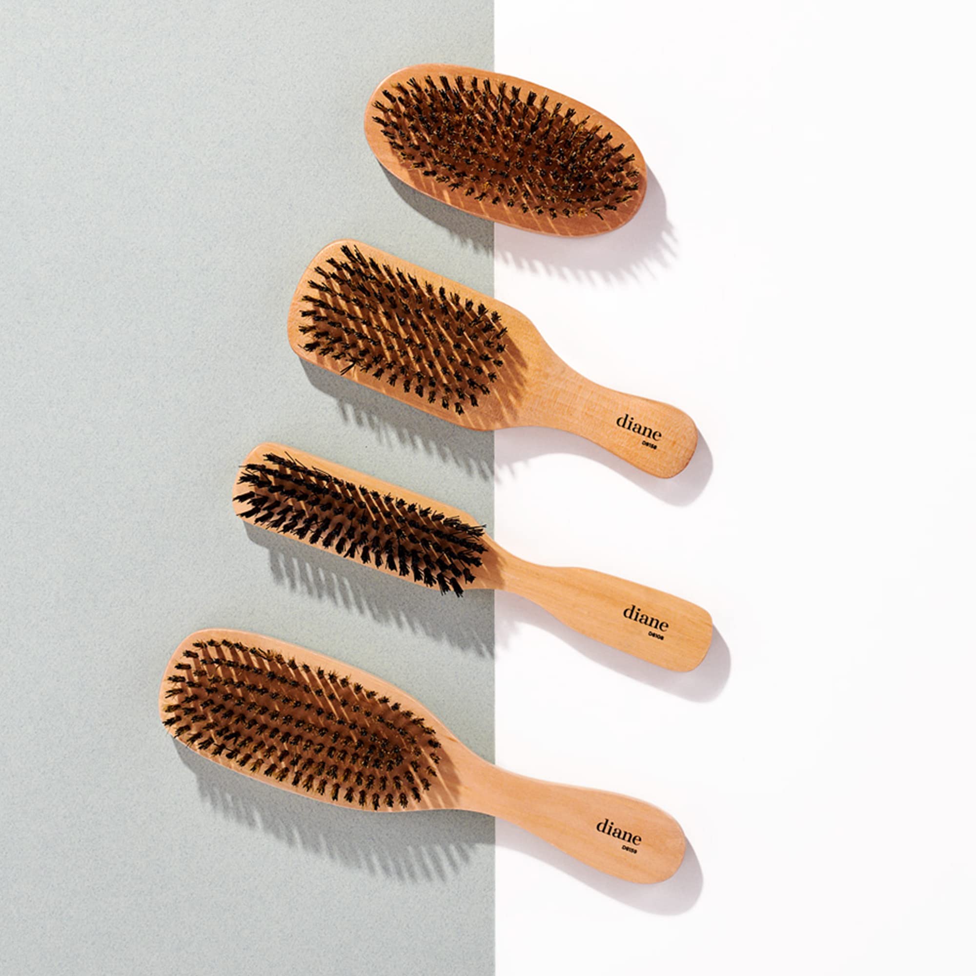 Brosse Diane offrant une brillance naturelle grâce à une distribution uniforme des huiles.