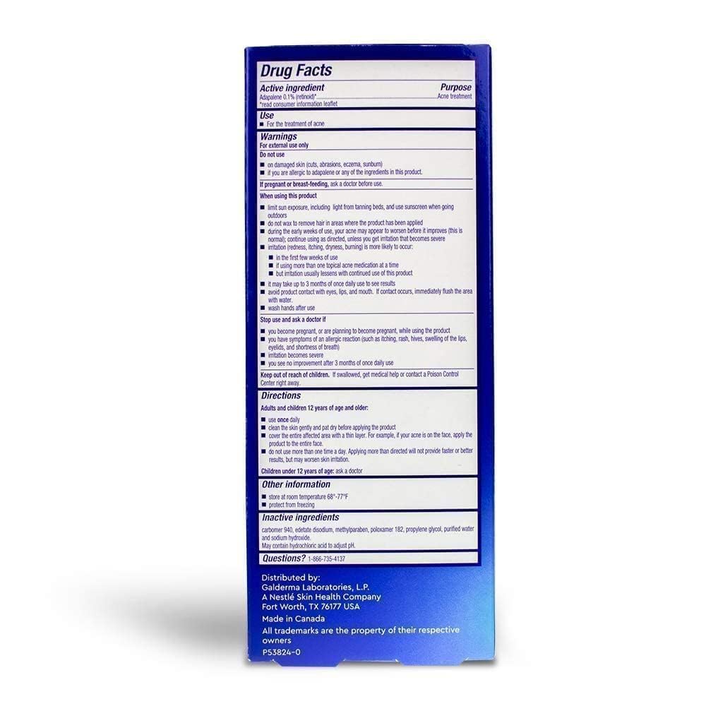 Application nocturne du Differin Gel sur le visage avant le coucher.