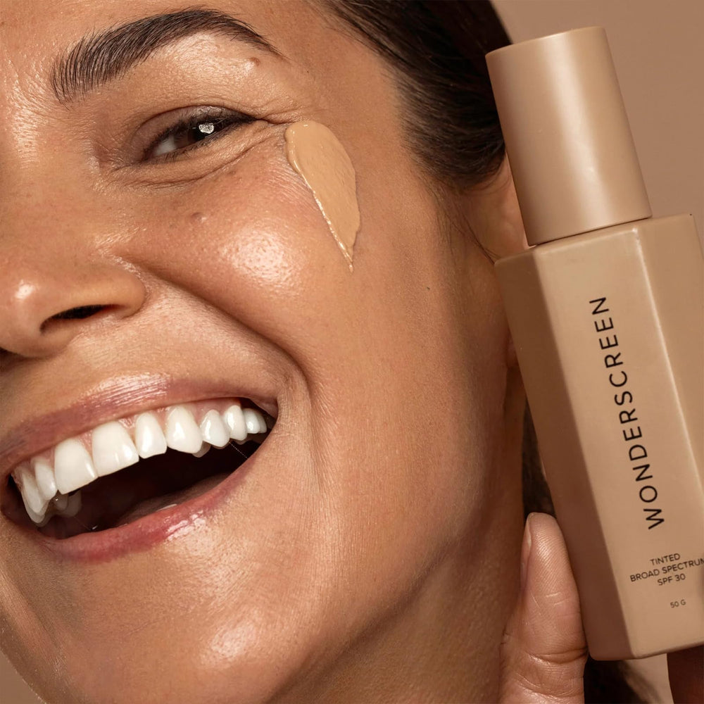 Squalane et betterave apportent hydratation et éclat naturel.
