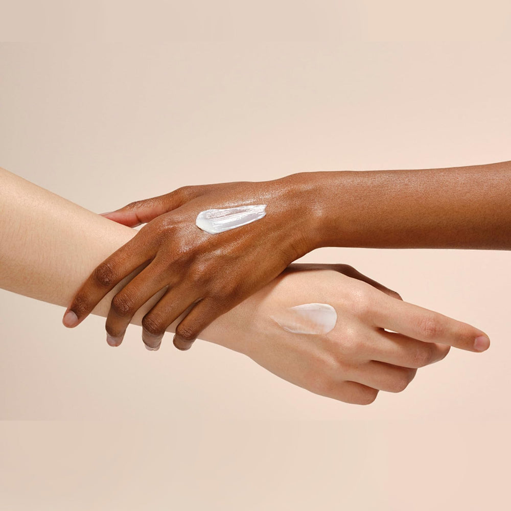 DincherBel coffret Crèmes Mains Thé Rouge et Feuilles: parfum sophistiqué et absorption rapide.