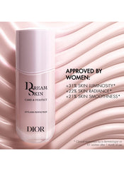 Dior Dreamskin montre la texture peau et peut lisser le grain et affiner les pores