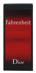 Dior Fahrenheit: mousse épaisse du gel-douche, rinçage facile et agréable.