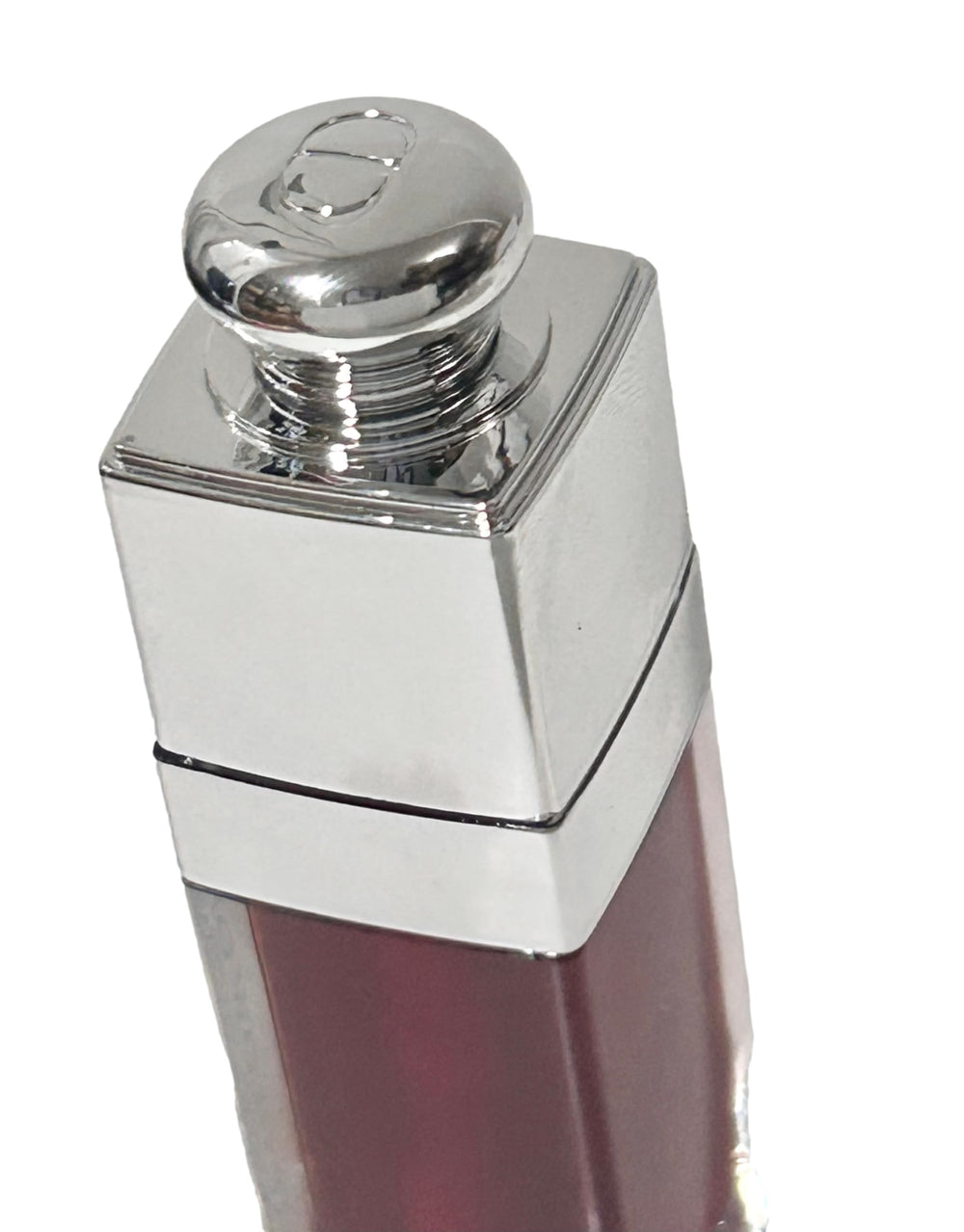 Dior Lip Glow Oil texture brillance quotidienne pour lèvres soignées.
