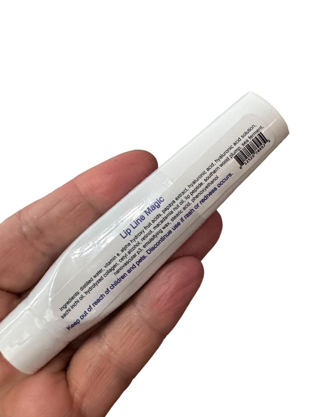 Fabriqué aux États‑Unis, Diva Stuff pour une routine beauté locale autour des lèvres.