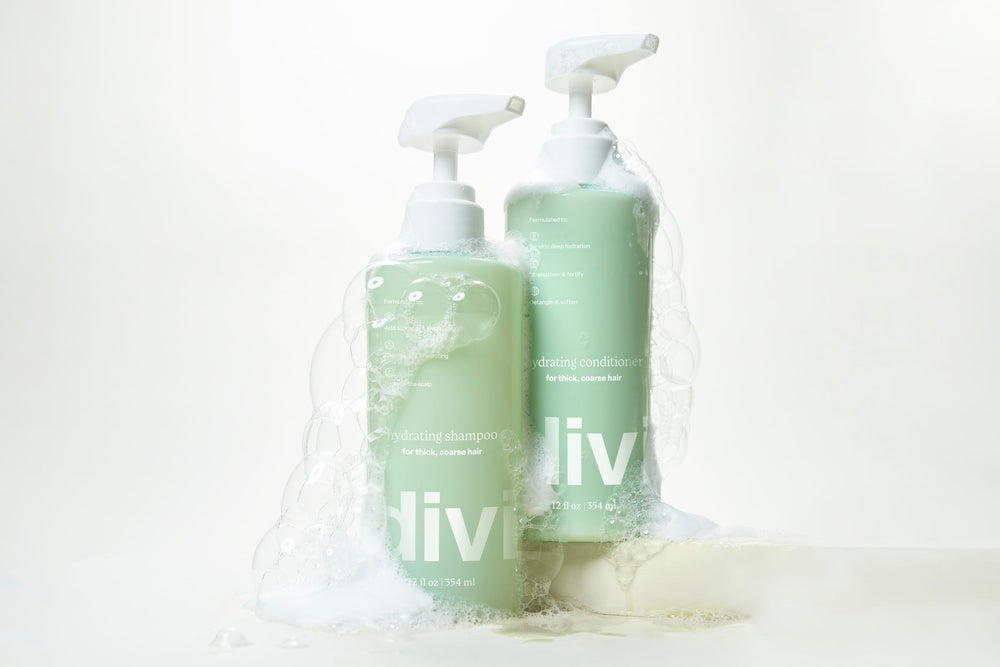 Divi Cheveux Brillants: rendu éclatant après utilisation du duo hydratant