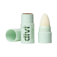 Divi Root Touch-Up Poudre, texture fine pour une couverture naturelle.
