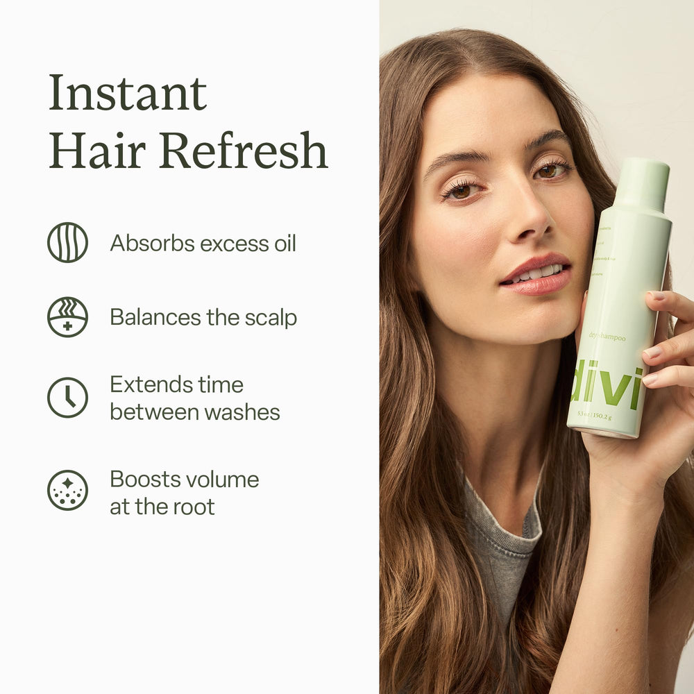 Divi Shampooing Sec Spray — Embout pompe facilite une utilisation ciblée en déplacement.