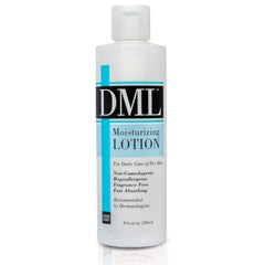 Lotion hydratante DML sans parfum en flacon 8 oz prête pour l’hydratation quotidienne.