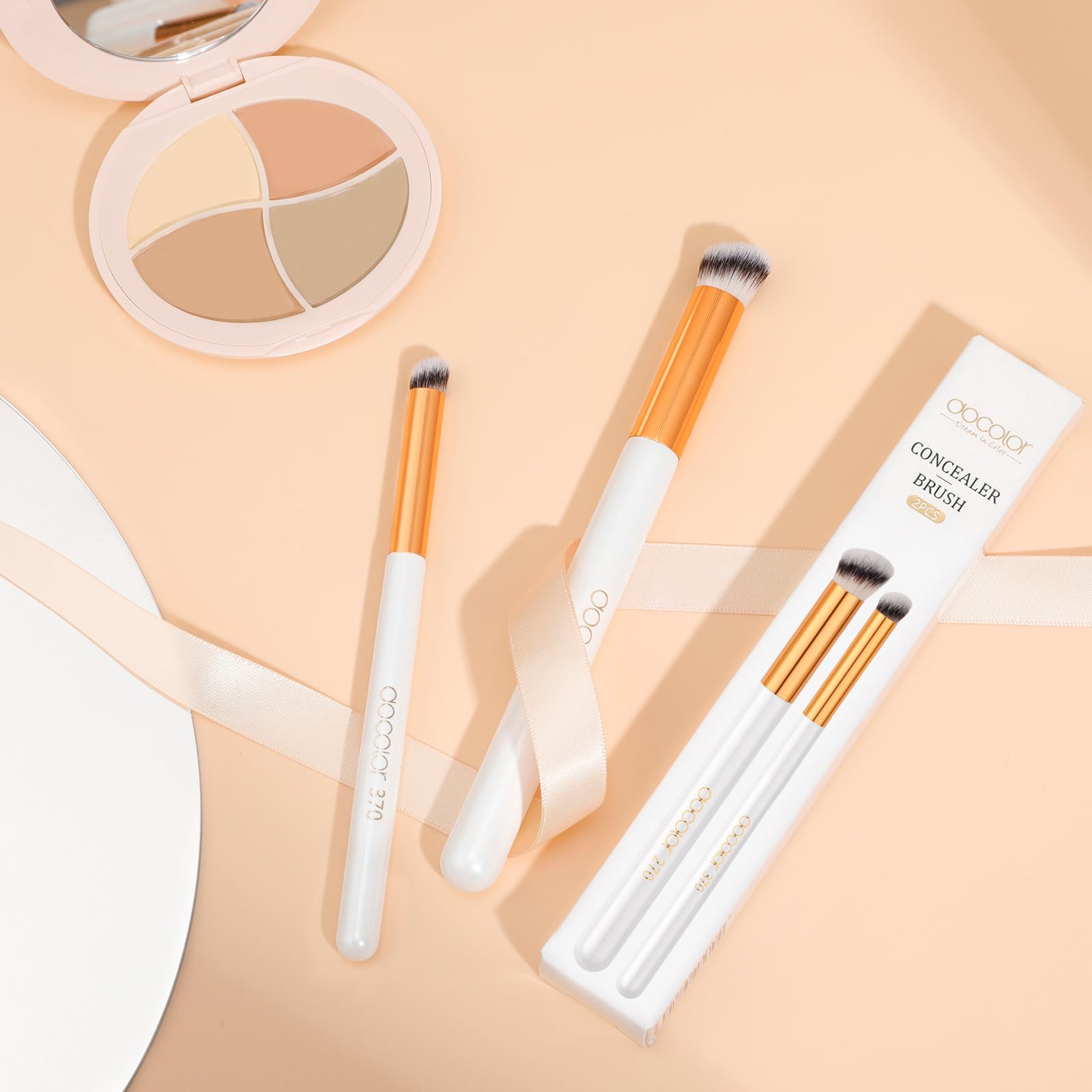 docolor brosse correcteur poudre pour fixation légère et durable.