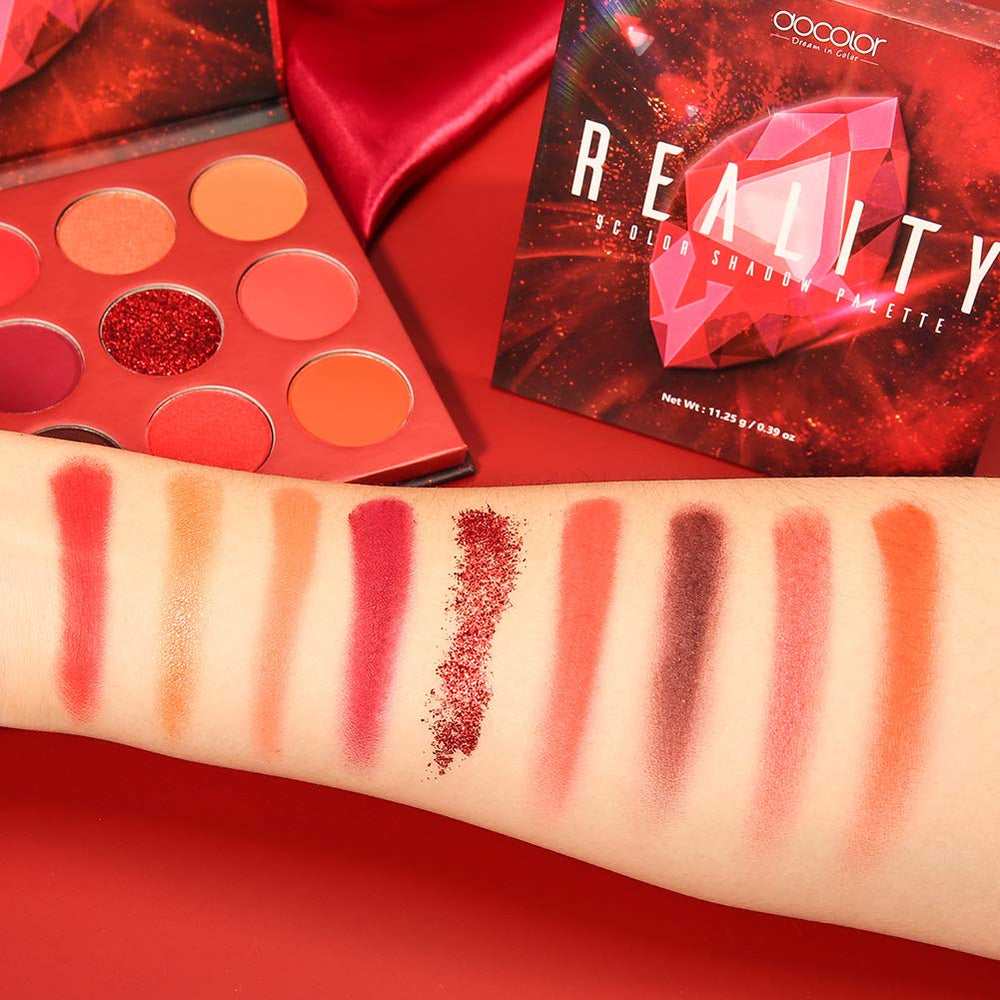 Échantillons d'ombres rouges docolor pour tester les teintes et trouver votre look