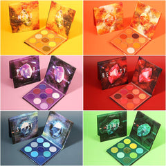 Ombre matte et brillance satinee, polyvalence pour maquillages professionnels.