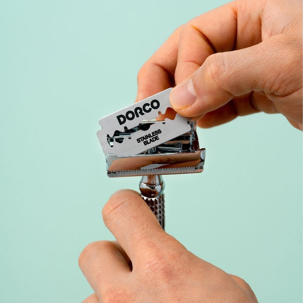 Dorco ST300: lames durables pour des rasages quotidiens sans effort.