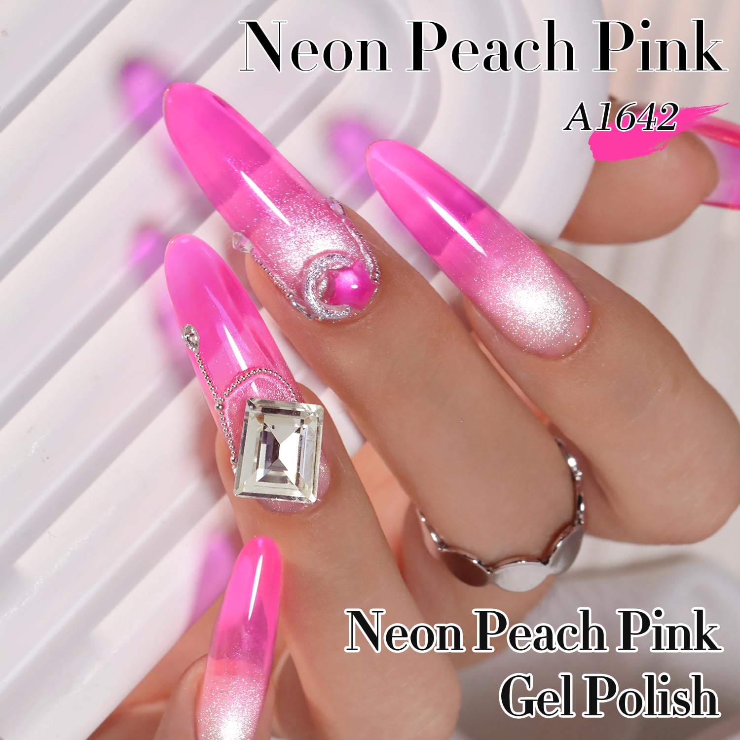 Vernis Gel Jelly Double Rhythm translucide neutre, effet nude discret.