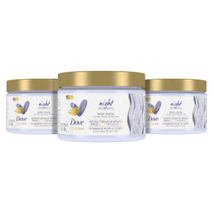 Dove Body Love Night Recovery gommage: texture légère exfoliante en douceur.