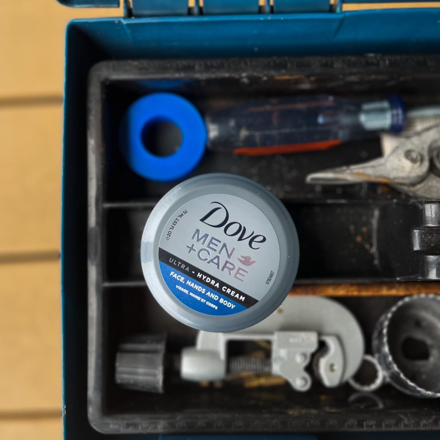 Dove Crème Ultra Hydra – soin visage, mains et corps en un seul produit