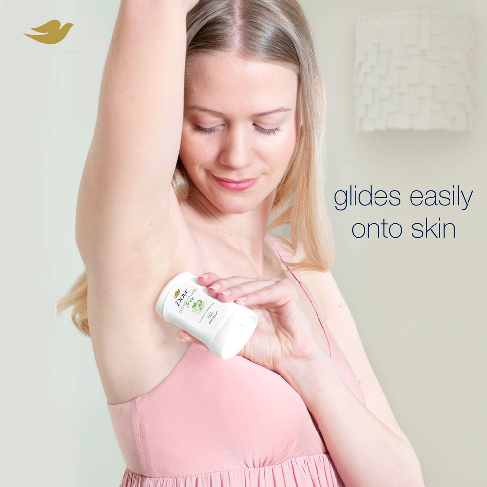 Dove déodorant sans aluminium, application facile et douceur pour les aisselles.