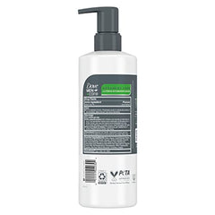 Dove Men+Care Acne Clear, zone moussante prête à être appliquée avec éponge ou gant.