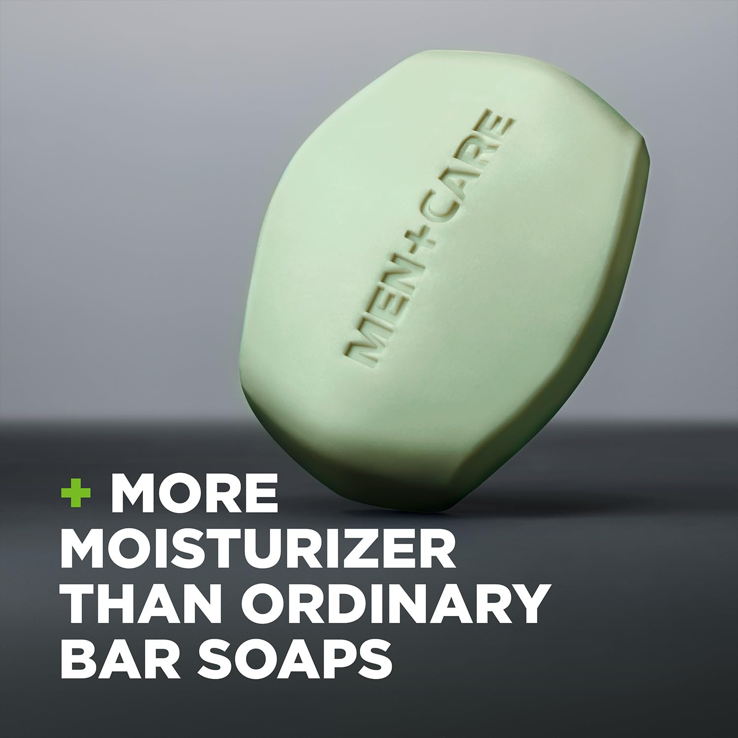 Mousse rapide sous la douche avec Dove Men+Care Extra Fresh.