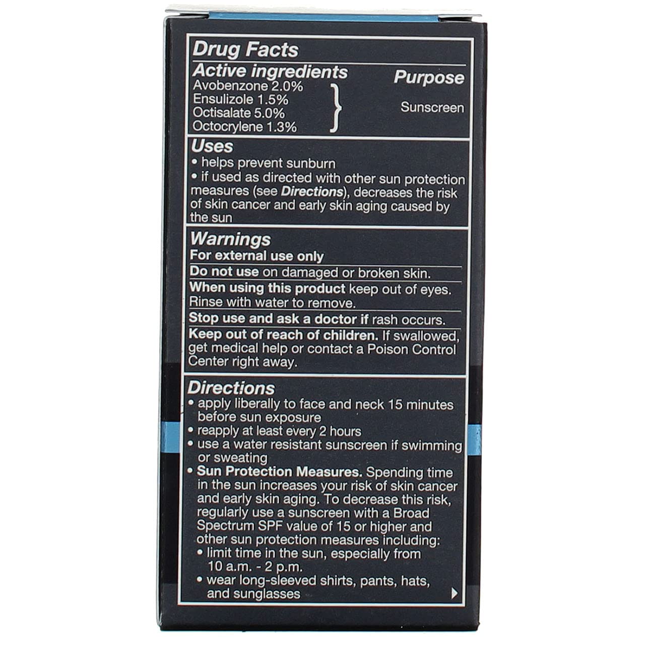 Lotion hydratante Dove Men+Care Hydrate Plus, texture non-grasse qui pénètre rapidement.